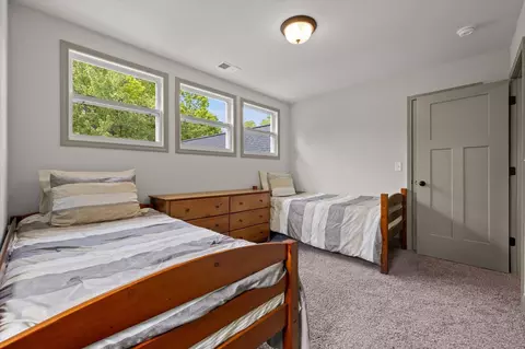 Bedroom - 3227 Bluff View Dr W, Dunlap, TN 37327 photo 6 of 10
