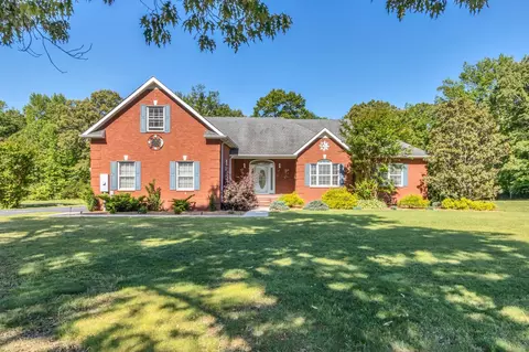 2828 Bains Rd E, Hillsboro, TN 37342
