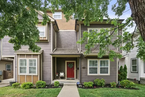 1707 14th Ave S # A, Nashville, TN 37212