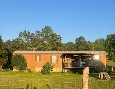 110 Gibson Rd, Madisonville, TN 37354