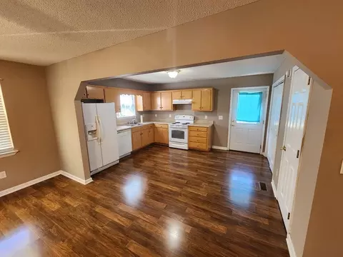 202 Sharp Rd, Athens, TN 37303 photo 4