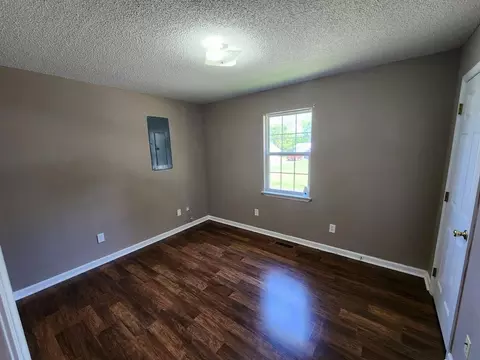 202 Sharp Rd, Athens, TN 37303 photo 8