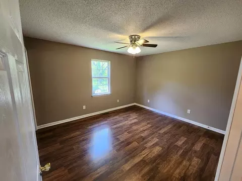 202 Sharp Rd, Athens, TN 37303 photo 9