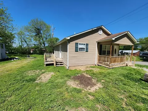 202 Sharp Rd, Athens, TN 37303 photo 2