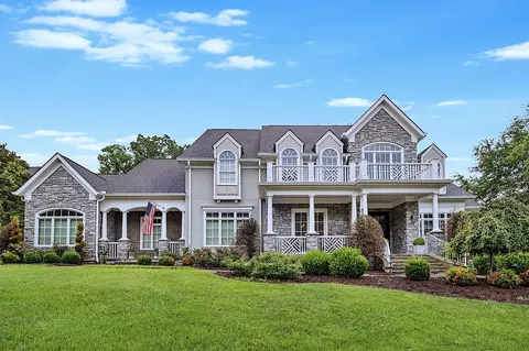 1201 Talon Way, Franklin, TN 37069