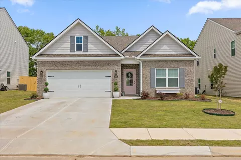 5697 Prickly Loop, Ooltewah, TN 37363