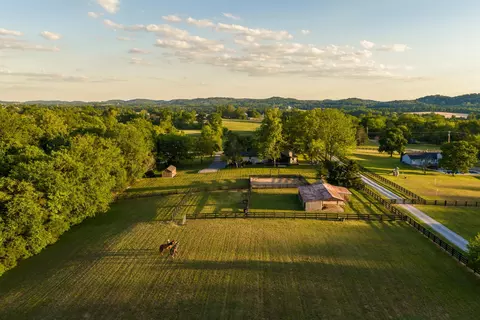 1496 Coleman Rd, Franklin, TN 37064