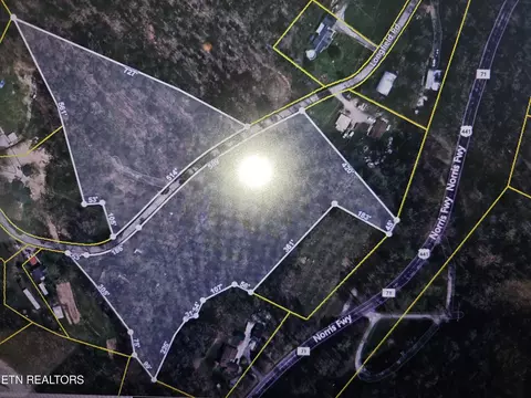 292 Longfield Rd, Rocky Top, TN 37769