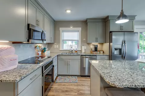Kitchen - 2864 Duplex Rd, Spring Hill, TN 37174 photo 3 of 4