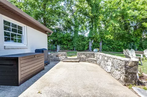 Exterior - 2864 Duplex Rd, Spring Hill, TN 37174 photo 6 of 13