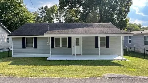 880 5th St SE, Cleveland, TN 37311