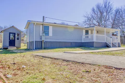 376 Woolen Cir NE, Cleveland, TN 37311