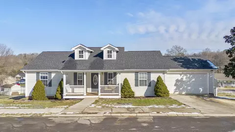112 Benjamin Pl, Benton, TN 37307