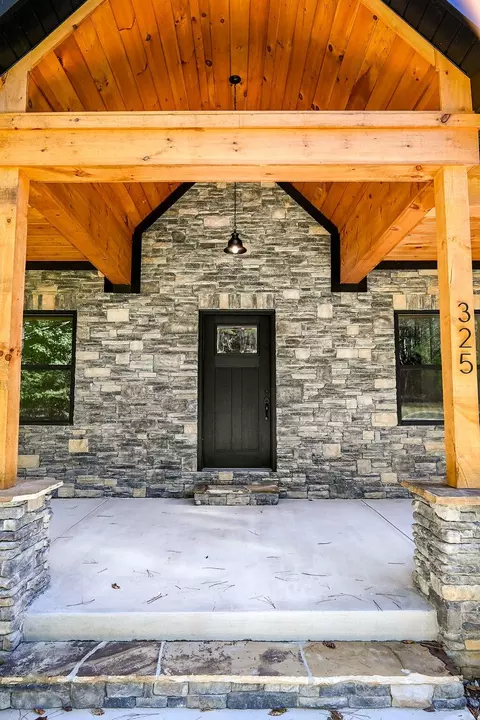 325 Mountain View Cir, Ocoee, TN 37361 photo 2