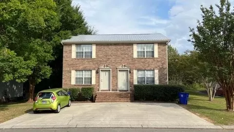 12371239 Village Way NE, Cleveland, TN 37312