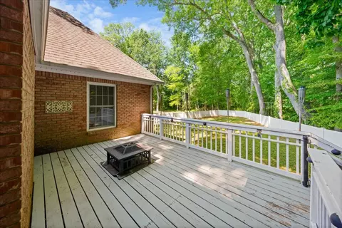 Exterior - 113 Brookview Ct, Springfield, TN 37172 photo 7 of 12