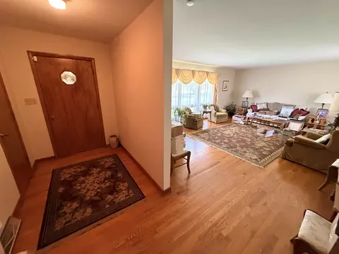 Entry Way - 207 Mary Sharp Dr, Decherd, TN 37324 photo 1 of 1
