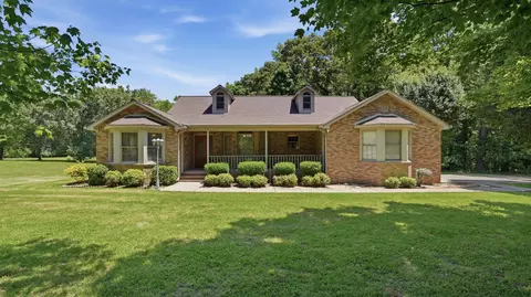 84 Brighton Rd, Flintville, TN 37335