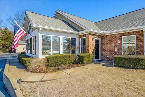 7420 Appling Club Cir #119, Cordova, TN 38016
