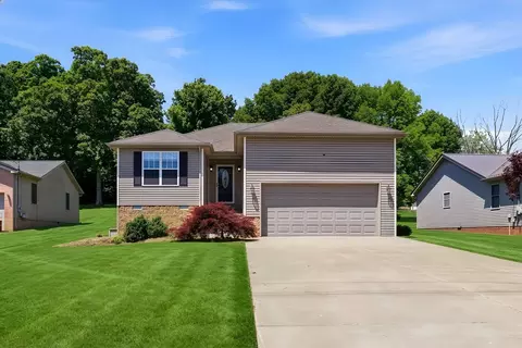 873 Linneth Dr, Hopkinsville, KY 42240