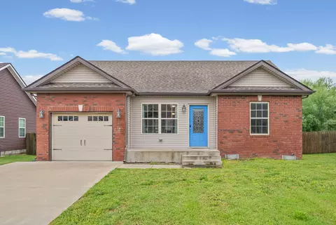 143 Ambridge St, Oak Grove, KY 42262