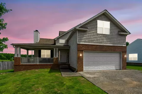 304 W Winterberry Trl, White House, TN 37188