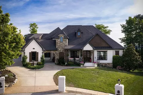 7890 Lexsaturno Ln, Ooltewah, TN 37363