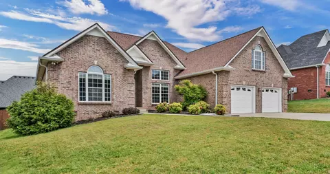 225 Spring Terrace Ln, Clarksville, TN 37040