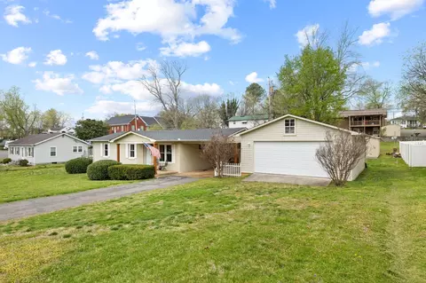 204 Terrace Ln, Woodbury, TN 37190