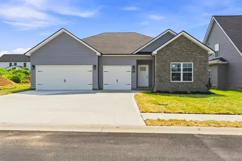 626 Woodrush Dr, Clarksville, TN 37040