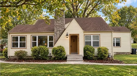 513 Oak St, Athens, TN 37303