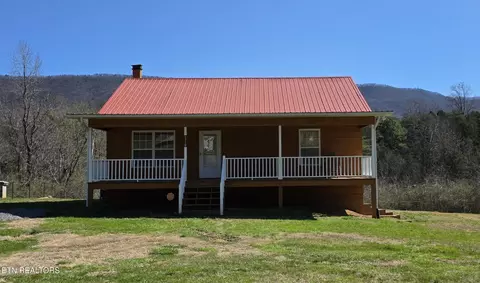 1719 Old Piney Rd, Maryville, TN 37803