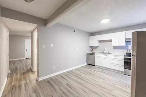 Entry Way - 40 Carolane Dr, Jackson, TN 38305 photo 1 of 1