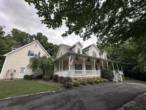 8970 Daisy Dallas Rd, Hixson, TN 37343