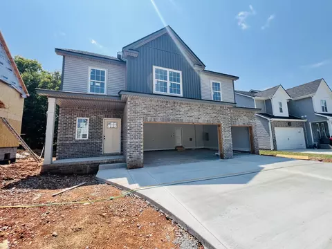 586 Pongracz Way, Clarksville, TN 37042