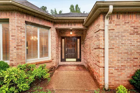 Entry Way - 216 Patrick Dr, Dover, TN 37058 photo 1 of 2