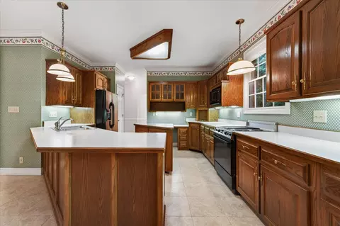 Kitchen - 216 Patrick Dr, Dover, TN 37058 photo 3 of 5