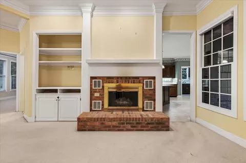 Living - 216 Patrick Dr, Dover, TN 37058 photo 2 of 6