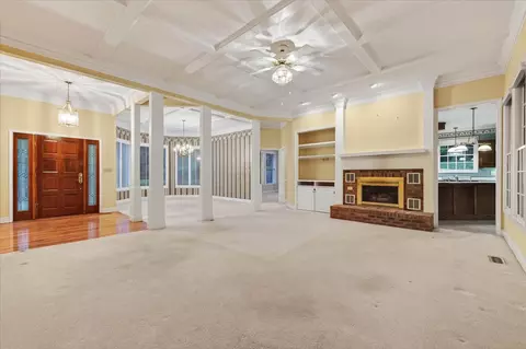 Living - 216 Patrick Dr, Dover, TN 37058 photo 4 of 6