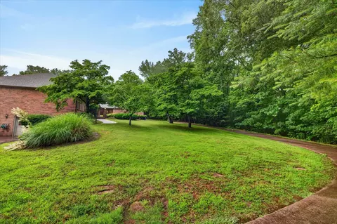 Exterior - 216 Patrick Dr, Dover, TN 37058 photo 5 of 14