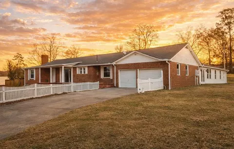 217 Mcclanahan Rd SE, Cleveland, TN 37323