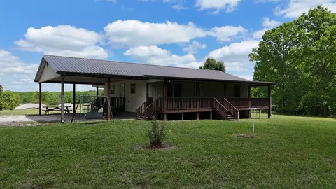 7549 Harrison Ferry Rd, Mcminnville, TN 37110