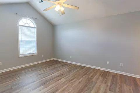 Bedroom - 4216 Birch Dr, Murfreesboro, TN 37129 photo 1 of 5