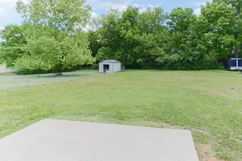 Exterior - 4216 Birch Dr, Murfreesboro, TN 37129 photo 4 of 8