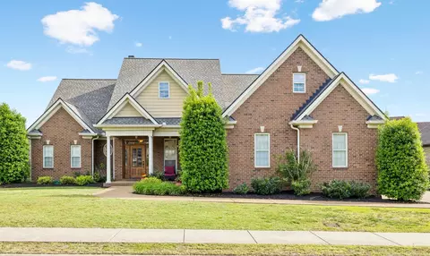 1067 Gadwall Cir, Hendersonville, TN 37075