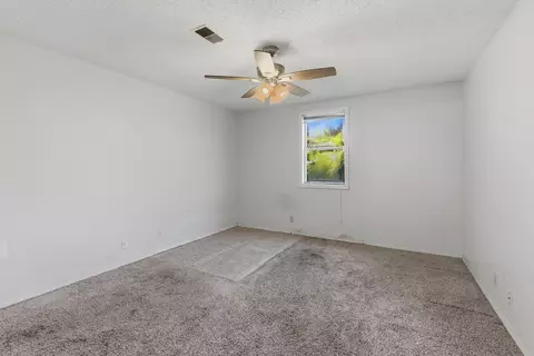 Bedroom - 1440 E Cedar Ln, Madison, TN 37115 photo 4 of 5