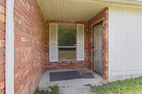 Other - 1440 E Cedar Ln, Madison, TN 37115 photo 1 of 6