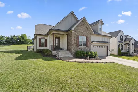 253 Hutch Ct, Gallatin, TN 37066
