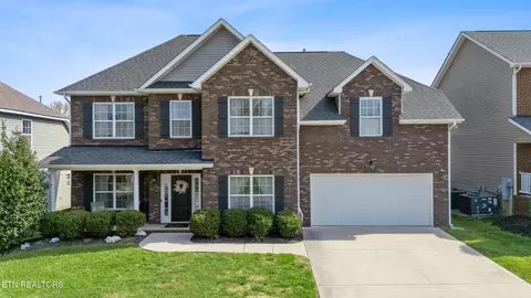 2460 Clinging Vine Ln, Knoxville, TN 37931
