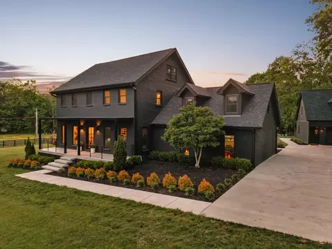 Exterior - 2031 Maple Ln, Franklin, TN 37067 photo 2 of 21